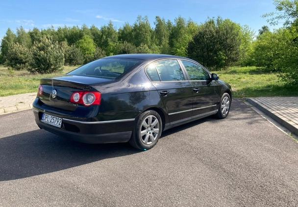 Volkswagen Passat cena 15900 przebieg: 256615, rok produkcji 2008 z Szprotawa małe 191